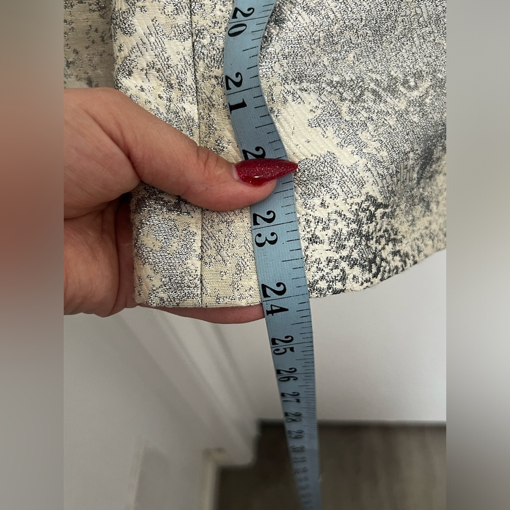 CAbi Women Cream/Silver Blazer - Picture 9 of 11
